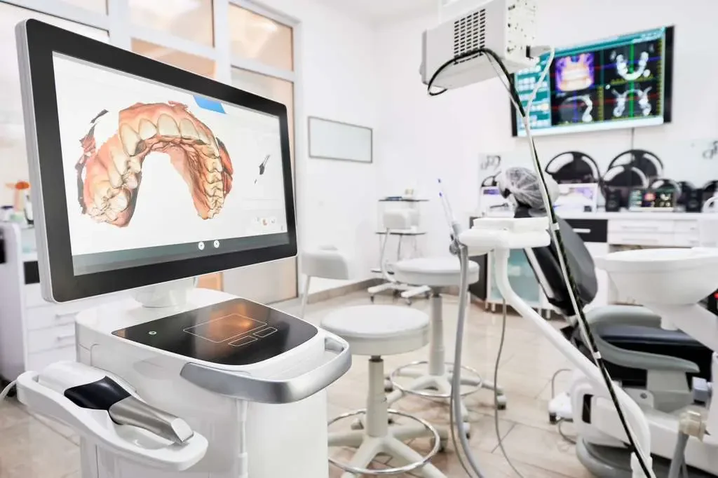 In-house dental lab supporting Dr. Tafreshi in Aliso Viejo